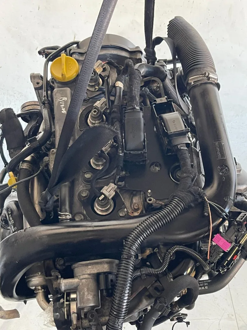 MOTORE COMPLETO OPEL Astra H Berlina 2° serie con codice motore Z17DTH Diesel 1700