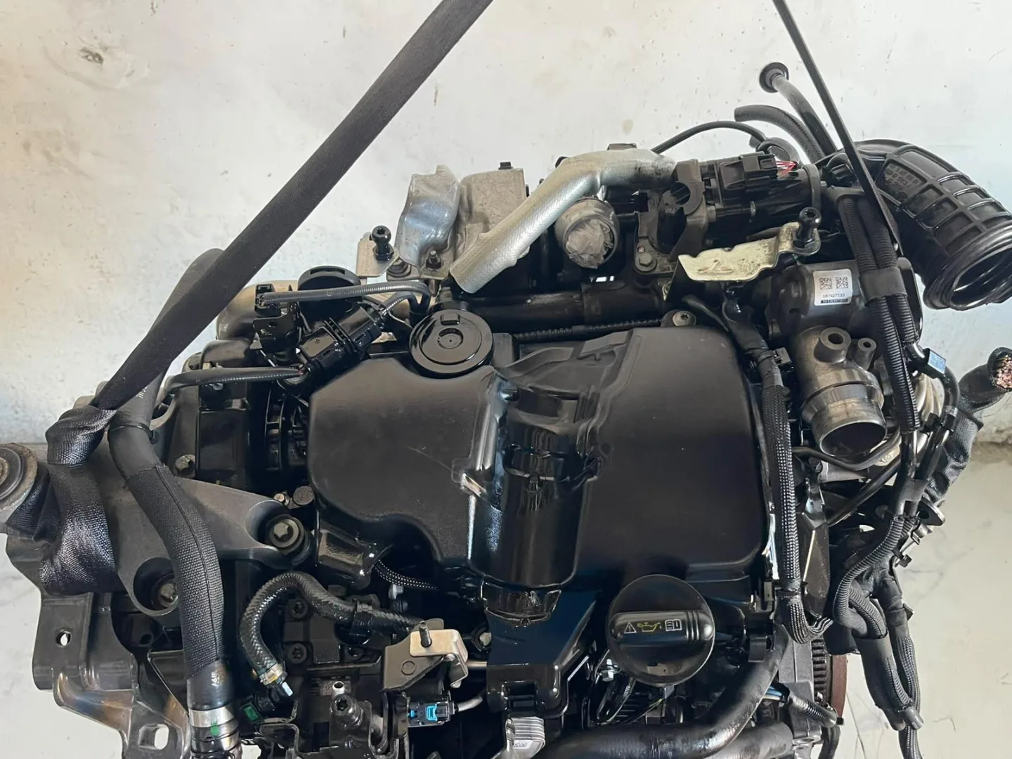 MOTORE COMPLETO MERCEDES Classe A Serie (W176) con codice motore K9K F4 Diesel 1500