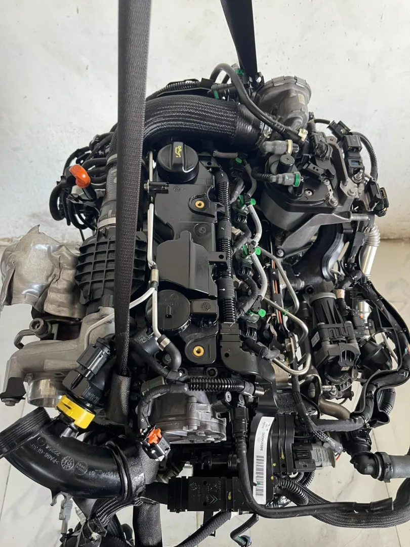MOTORE COMPLETO PEUGEOT 208 Serie con codice motore 8hr Diesel 1400