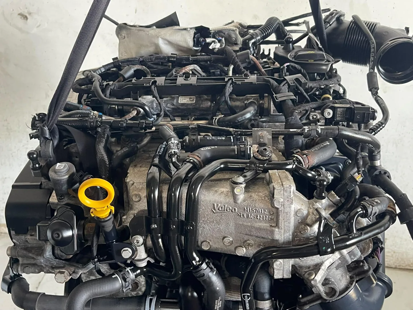 MOTORE COMPLETO con codice con codice motore CXX da VOLKSWAGEN Golf 7 Berlina Diesel 1600