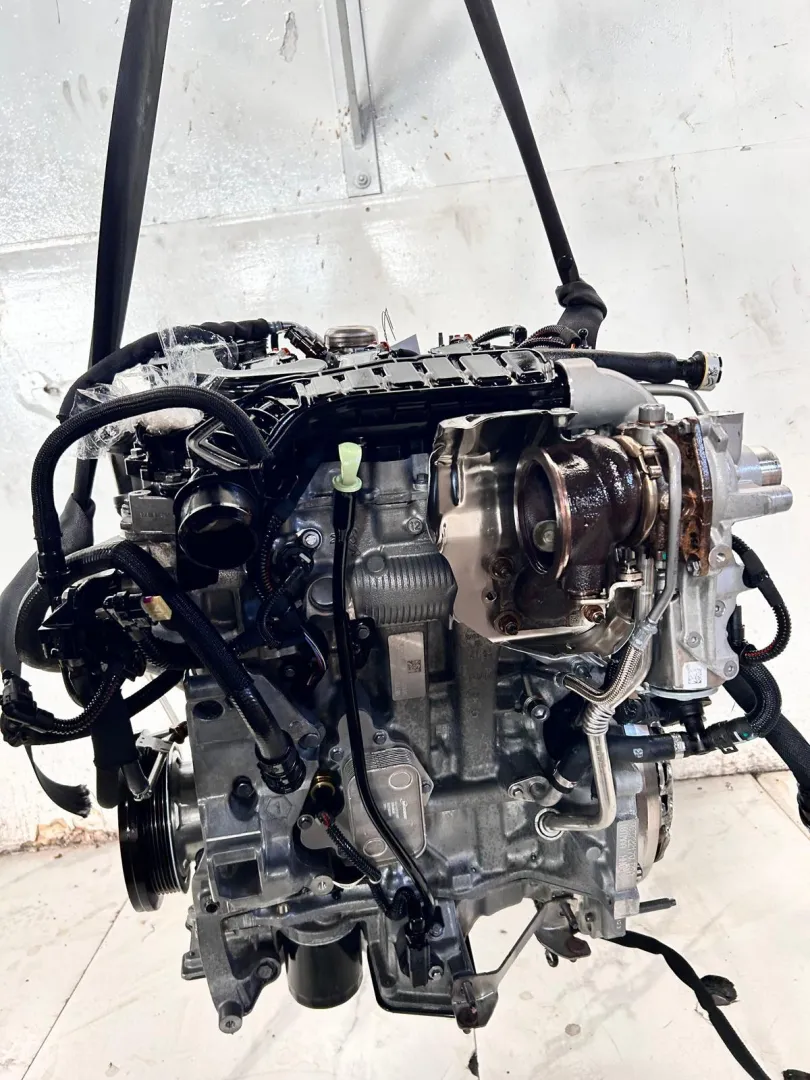 MOTORE COMPLETO con codice con codice motore HN05 da PEUGEOT 2008 Serie Benzina 1200 (19>)