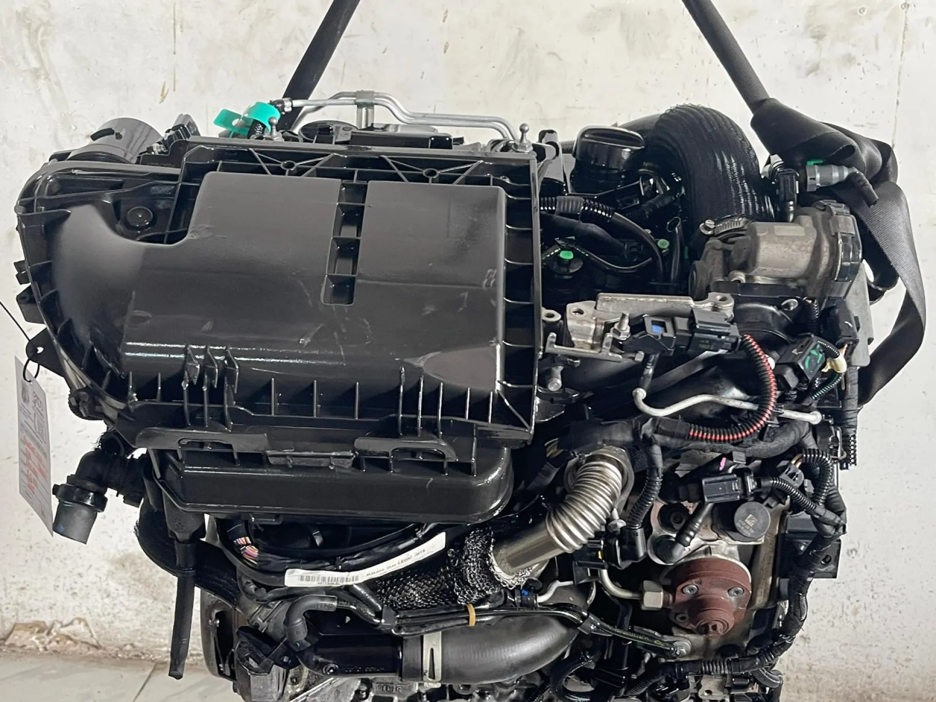 MOTORE COMPLETO con codice con codice motore 8HR da PEUGEOT 207 2° Serie Diesel 1400 (09>)