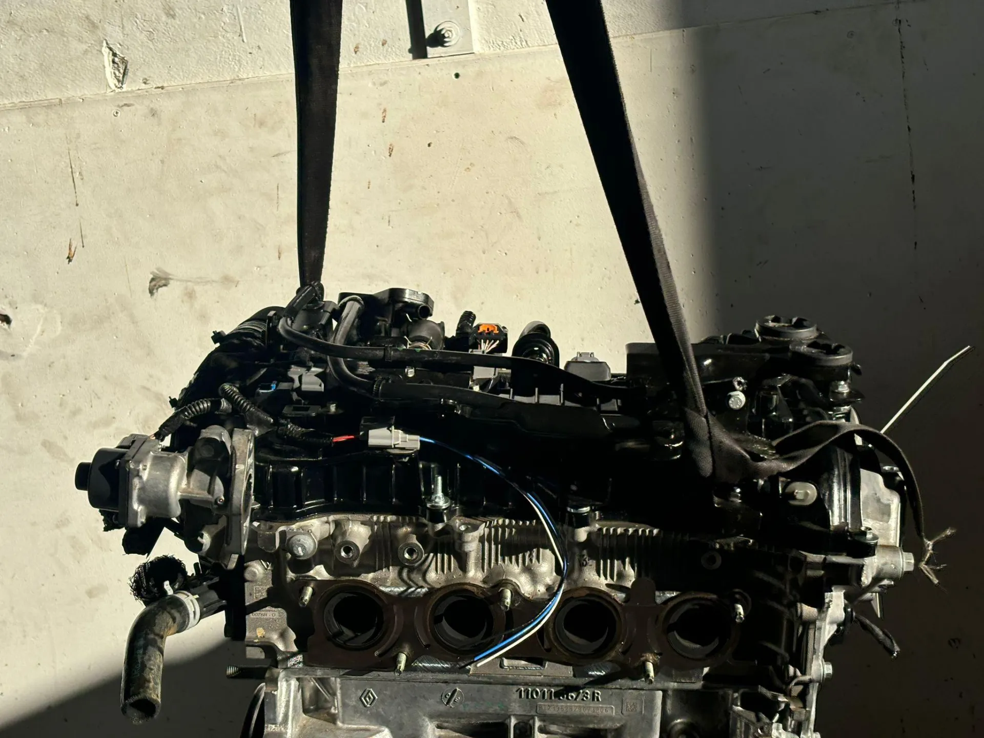 MOTORE COMPLETO con codice con codice motore H4MC6 da RENAULT CLIO Serie V Hybrid 1600 (19>)
