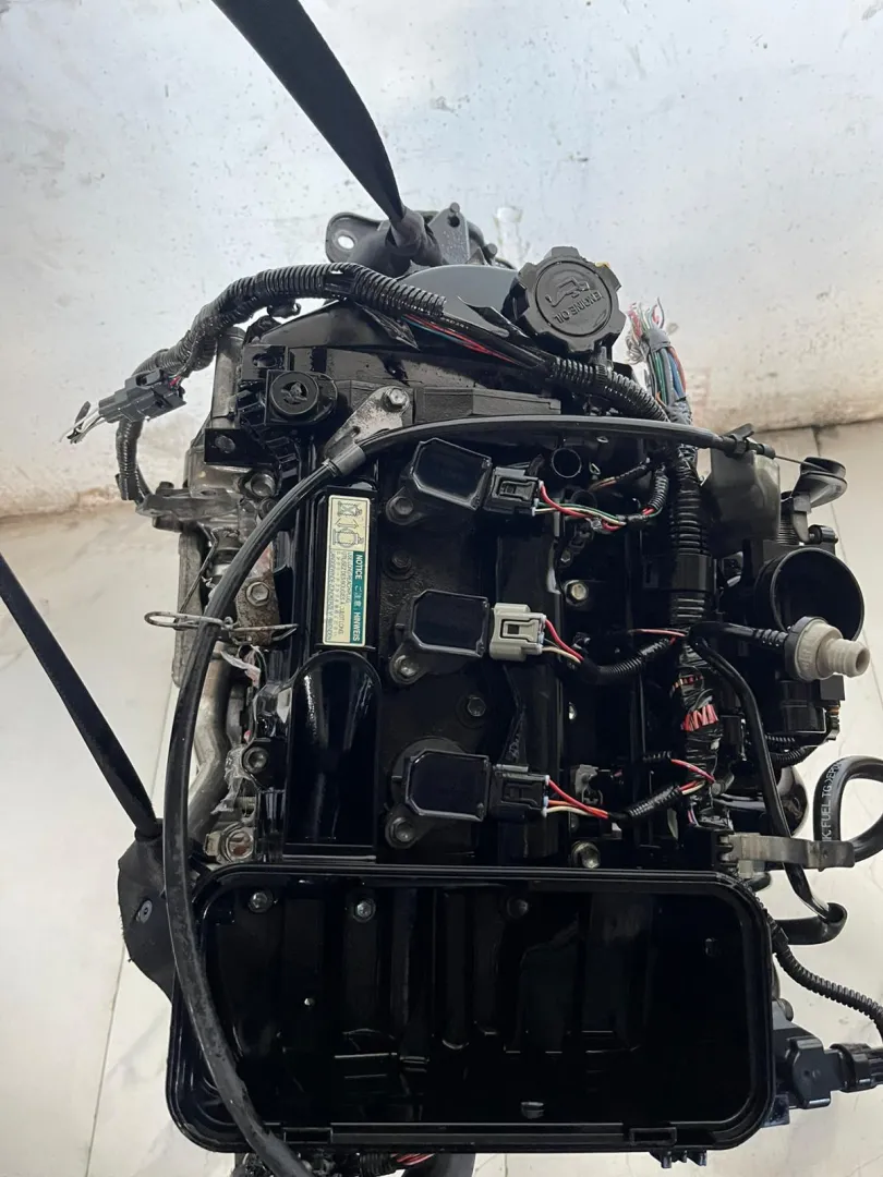 MOTORE COMPLETO con codice con codice motore 1KR da TOYOTA Yaris Serie Diesel 1000 (14>16)