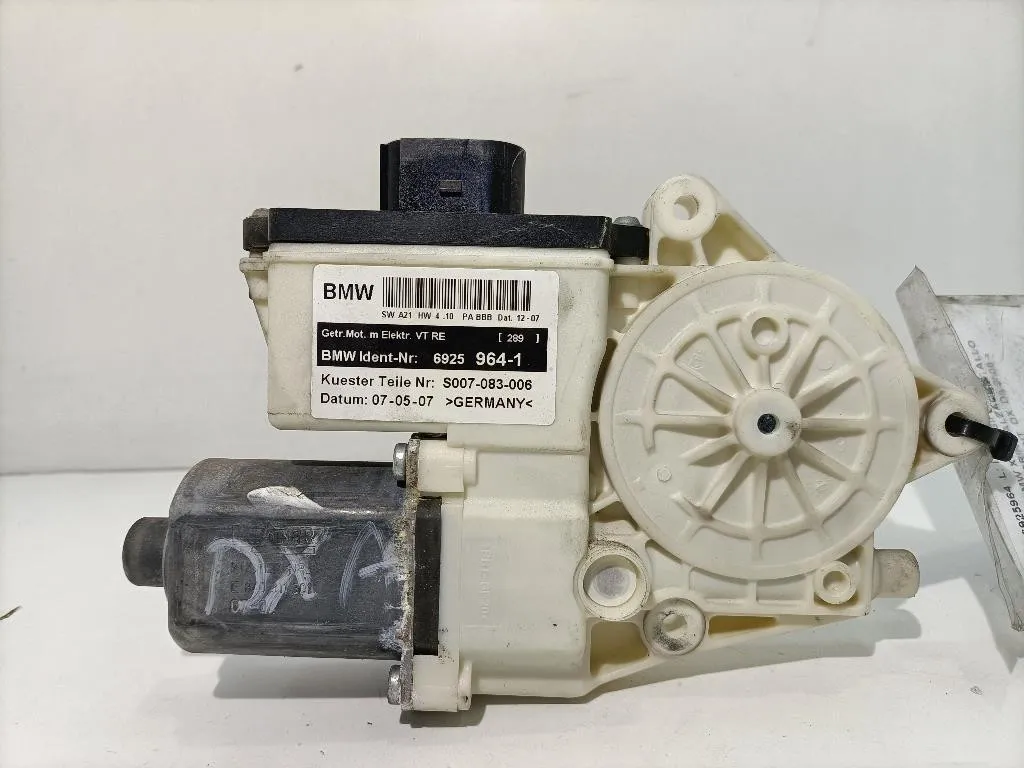 MOTORINO ALZAVETRO ANTERIORE DESTRA BMW X3 1° Serie 6925964-1 M57N2306D3 (04>10)