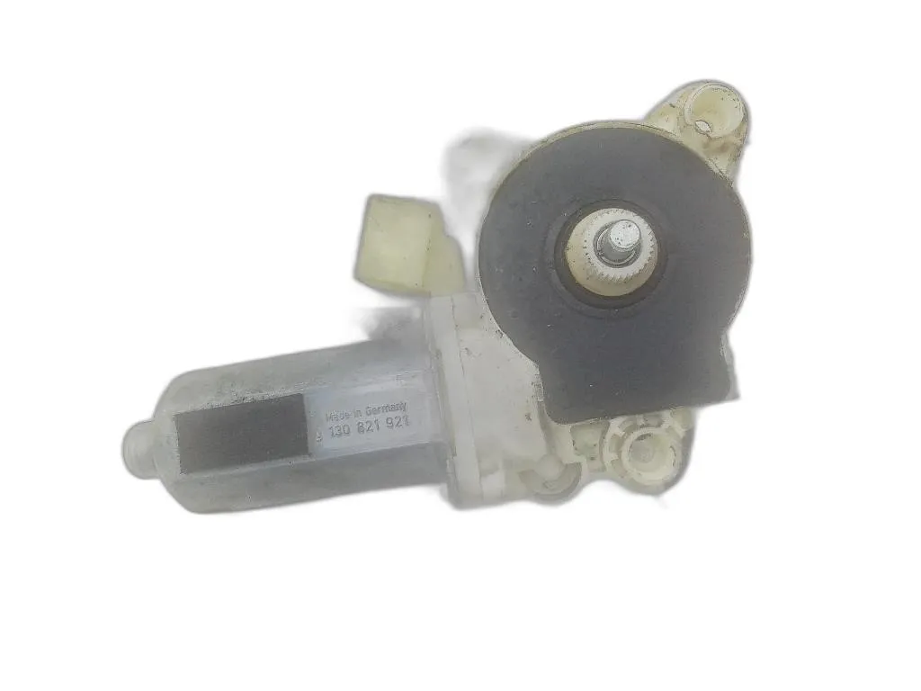 MOTORINO ALZAVETRO ANTERIORE SINISTRO con codice A2308201042 130821921 da MERCEDES CLK Coupé W209 (02>)