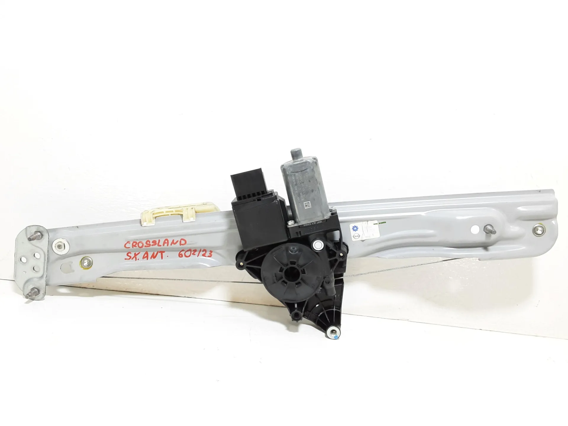 MOTORINO ALZAVETRO ANTERIORE SINISTRO con codice 98820P1M21 da OPEL Crossland Serie (X) (17>)