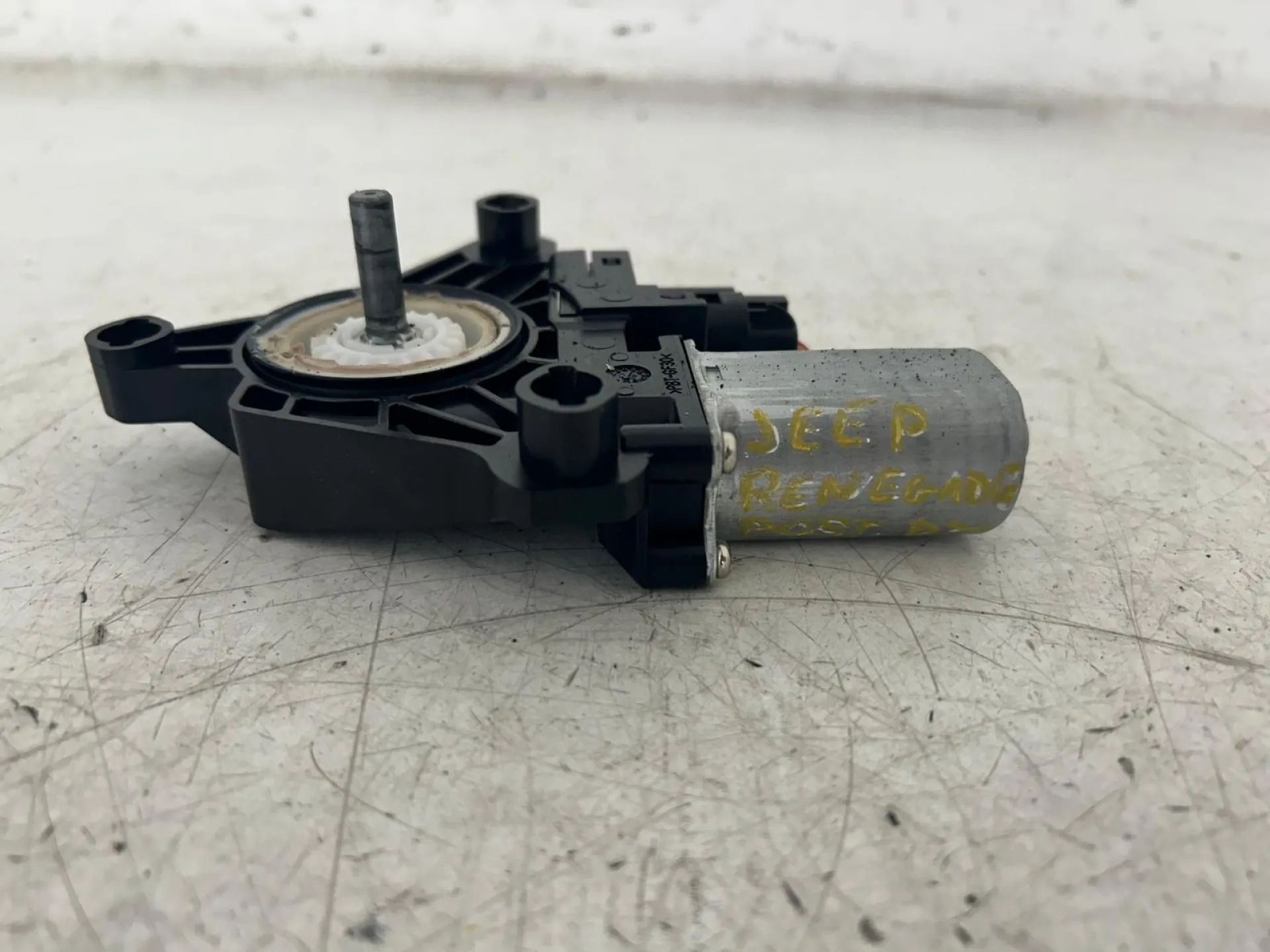 MOTORINO ALZAVETRO POSTERIORE DESTRA JEEP Renegade Serie 6000630109 (18>)