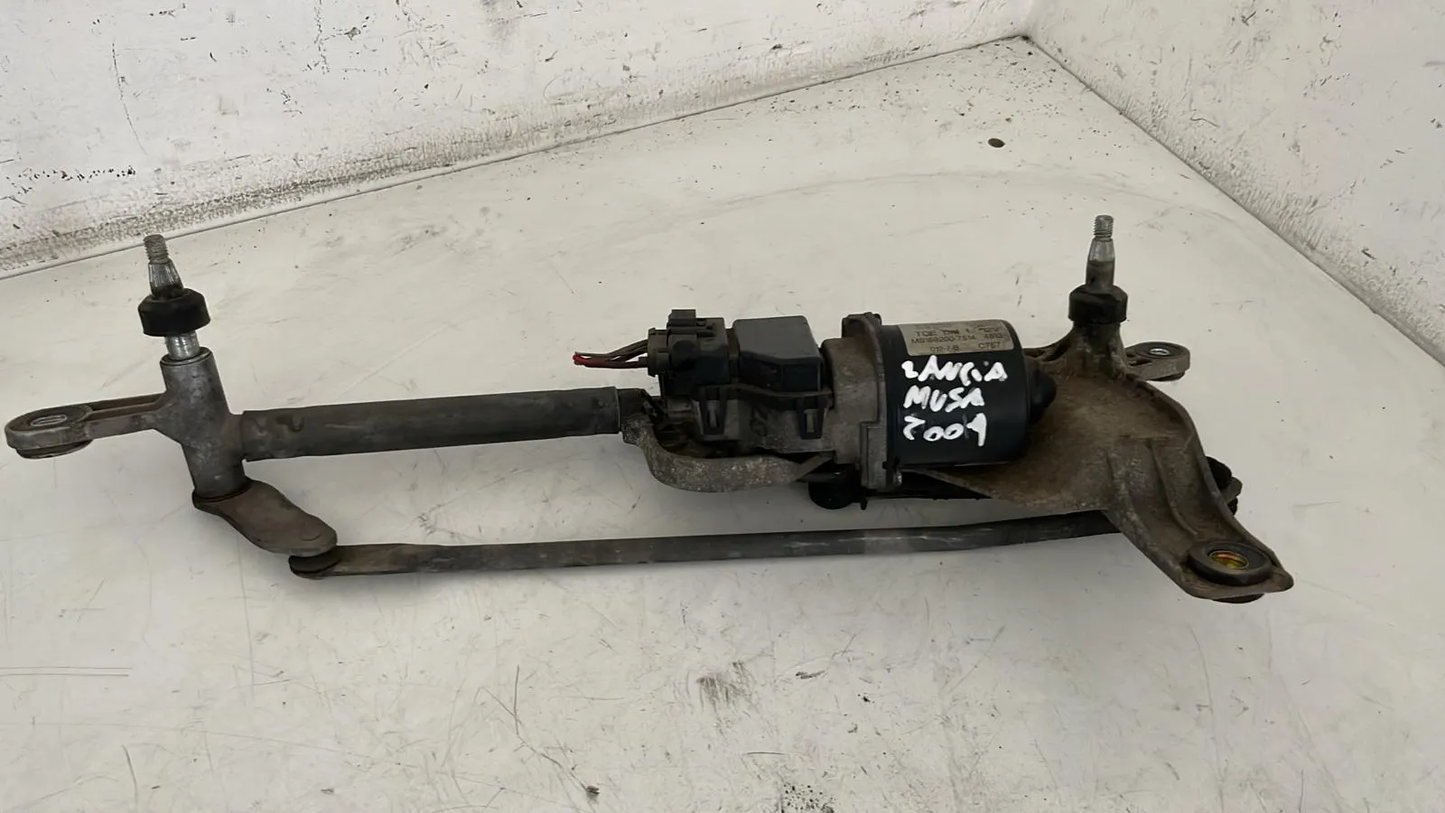 MOTORINO TERGI ANT COMPLETO DI TANDEM con codice MS159200-7514 da LANCIA Musa 2° Serie (07>)