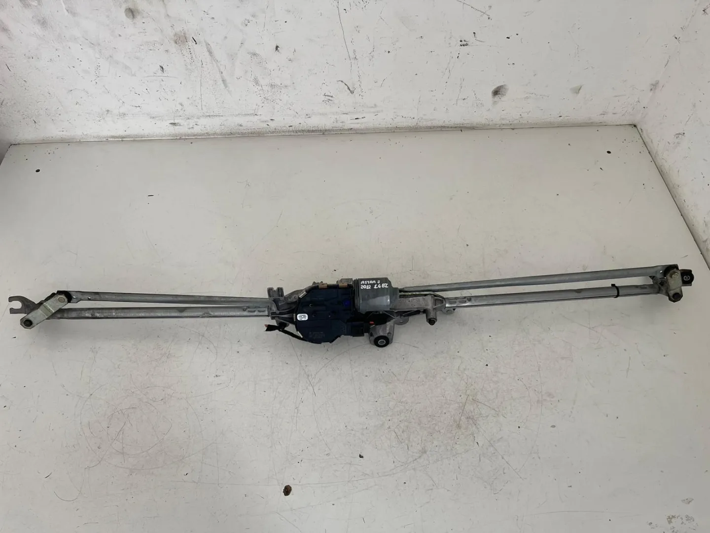 MOTORINO TERGI ANT COMPLETO DI TANDEM con codice 13262432 da OPEL Astra J 2° Serie (11>)