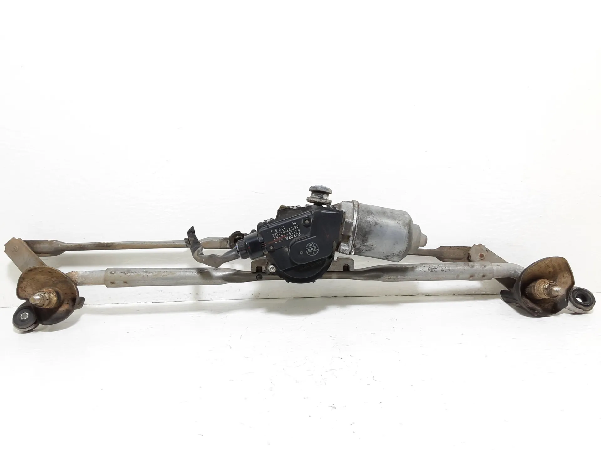 MOTORINO TERGI ANT COMPLETO DI TANDEM con codice 851100K060 da TOYOTA HiLux 3° Serie (05>)