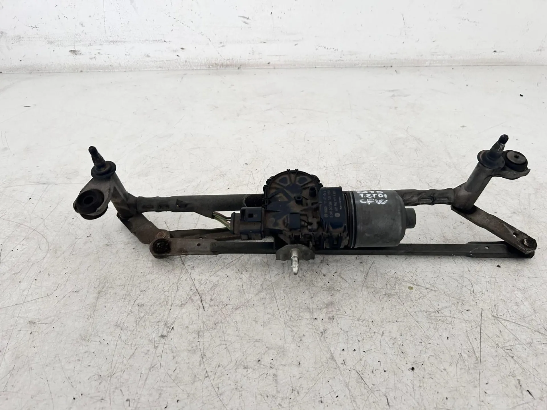 MOTORINO TERGI ANT COMPLETO DI TANDEM con codice 3397021393 da VOLKSWAGEN Polo 5° Serie (09>17)