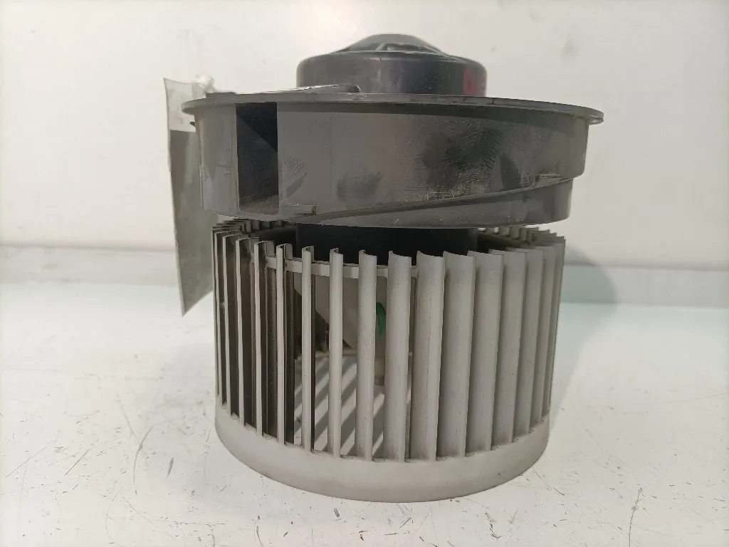 MOTORINO VENTILAZIONE ABITACOLO NISSAN Qashqai 1° Serie 27225ET10B K9K430 diesel 1461 (06>09)
