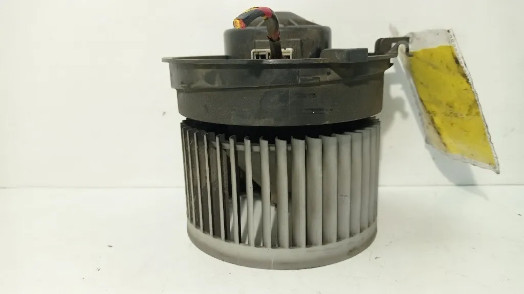 MOTORINO VENTILAZIONE ABITACOLO NISSAN Qashqai 1° Serie 27225JD00A K9K diesel 1461 (06>09)