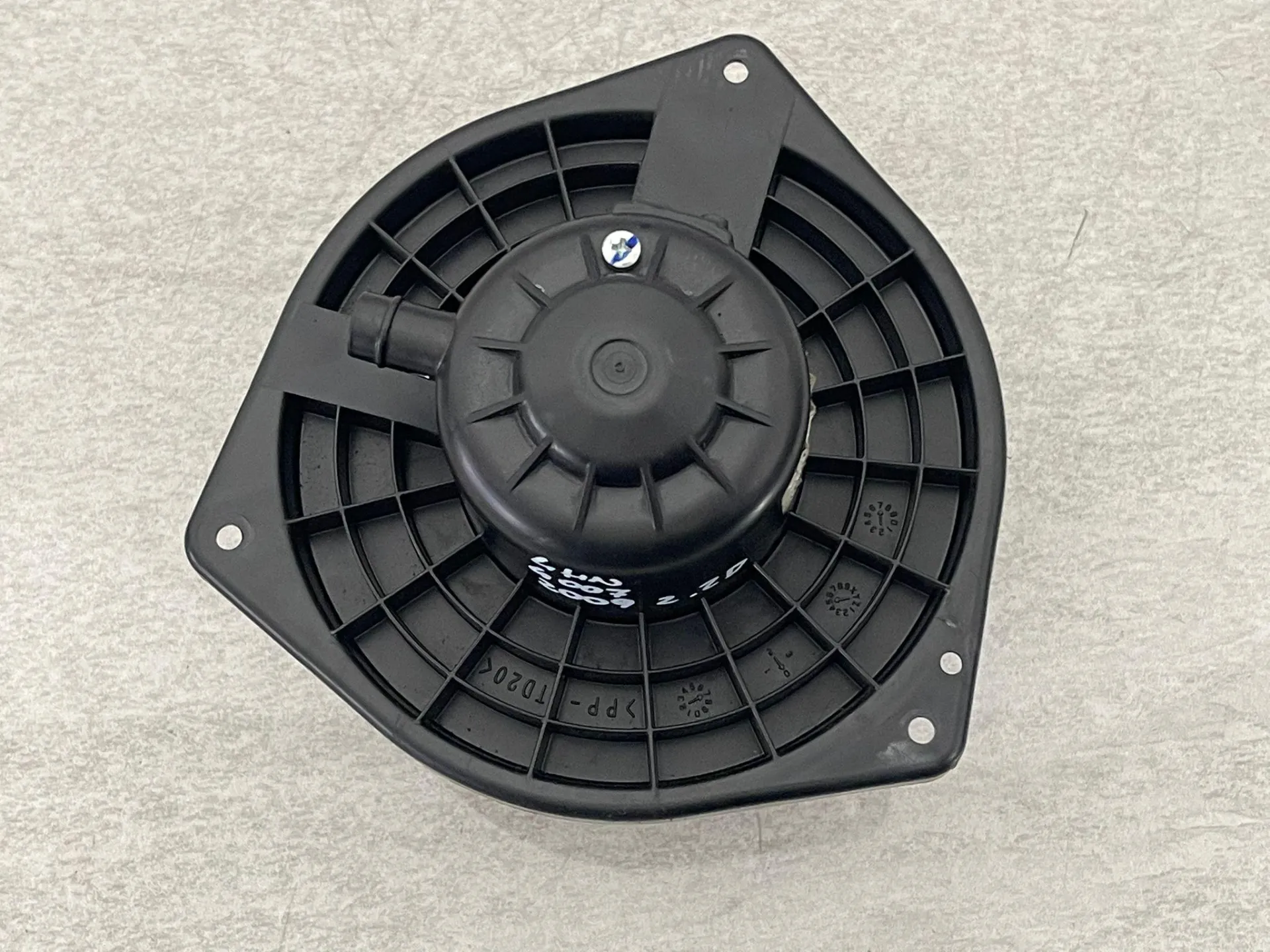 MOTORINO VENTILAZIONE ABITACOLO con codice 0SA431D214 da 1607025680 PEUGEOT 4007 1° Serie con codice motore 4HN Diesel 2200