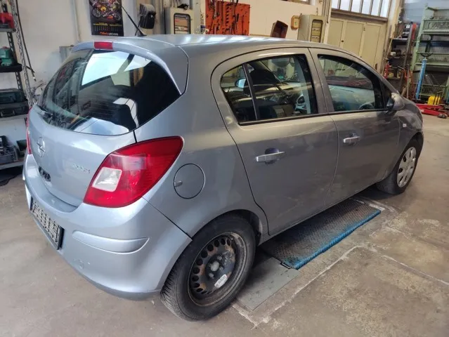 CENTRALINA FUSIBILI OPEL CORSA D 06>10