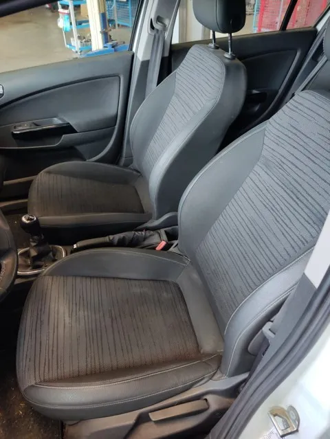CENTRALINA FUSIBILI OPEL CORSA D 11>15