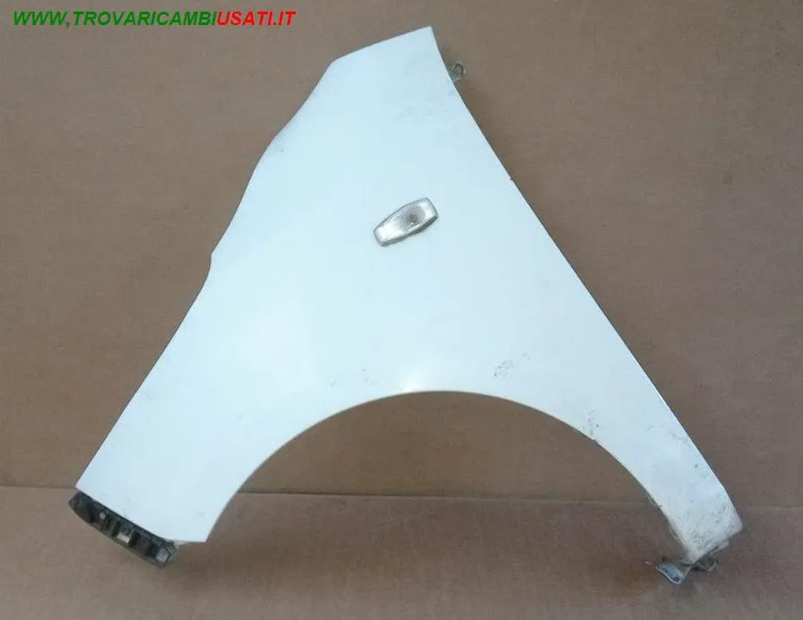 PARAFANGO ANT. SX BIANCO C/FORO LUCCIOLA