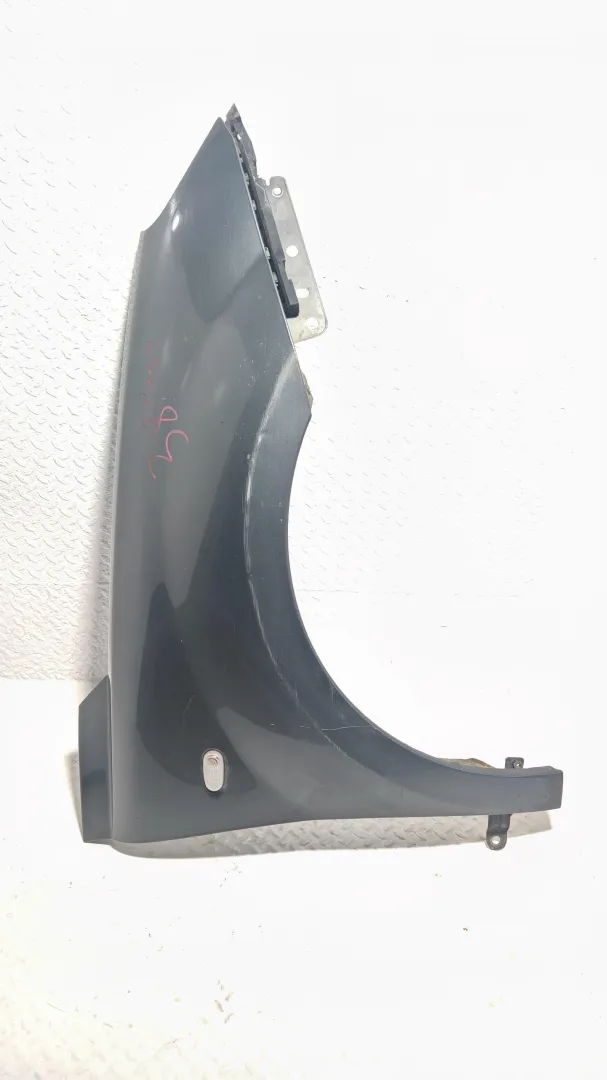 PARAFANGO ANTERIORE DESTRO con codice 598170111 da ALFA ROMEO Mito Serie (955_) (08>)