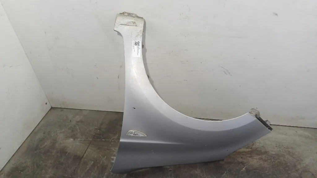 PARAFANGO ANTERIORE DESTRO HYUNDAI i20 1° Serie 663211J000 G4LA (08>14)