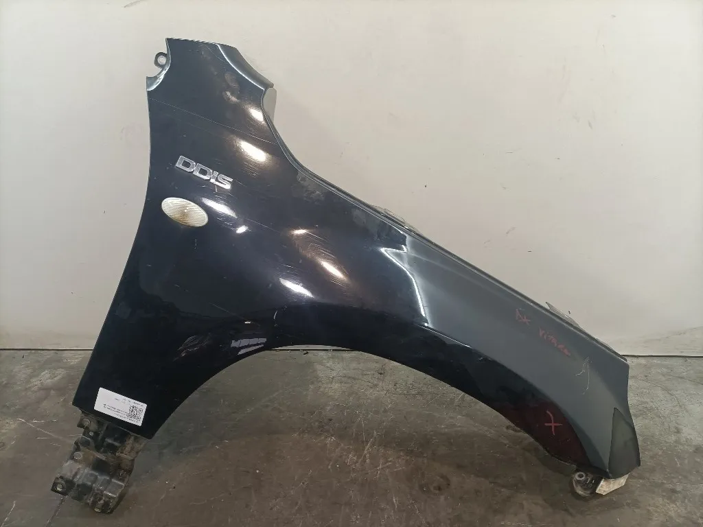 PARAFANGO ANTERIORE DESTRO SUZUKI Grand Vitara 5P 5761065J10000 F9Q (99>05)