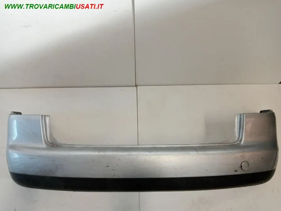 PARAURTI POST. ARGENTO LEGG. GRAFFIATO
