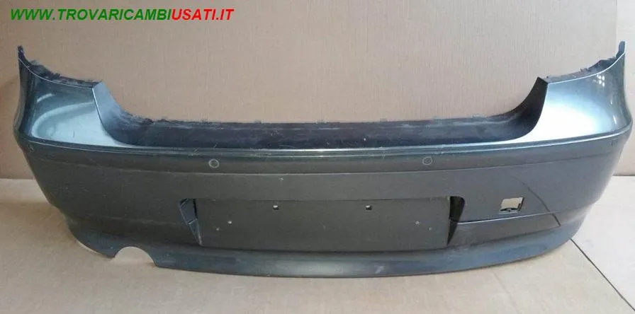 PARAURTI POST.GRIGIO MEDIO MET. MODANATURA C/SENSORI BMW - SERIE 1 E81 3 PORTE - 2007 > 2012, BMW - SERIE 1 E87 5 PORTE - 2007 > 2011 CODICE/I: OE 51120035911 999-U1293098