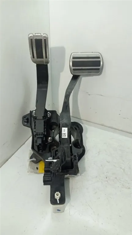 PEDALE FRENO PER CAMBIO AUTOMATICO PEUGEOT 2008 Serie DV5RC/YHZ (19>)