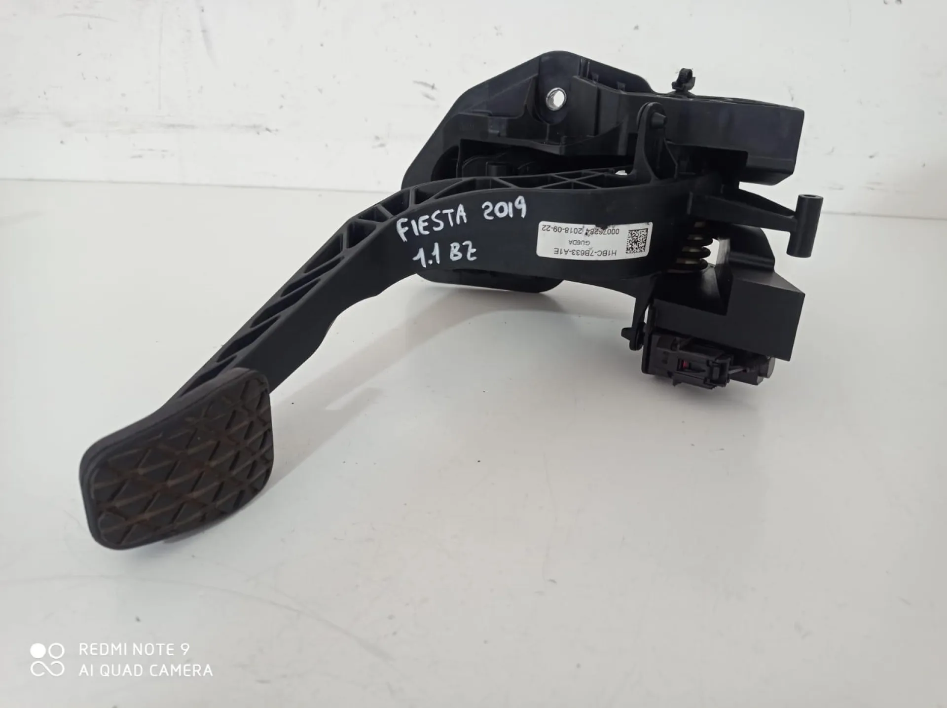 PEDALE FRIZIONE con codice H1BC-7B633-A1E da FORD Fiesta 7° Serie (17>>)