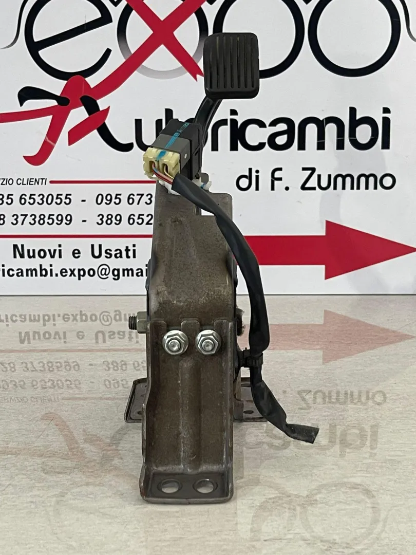 PEDALE FRIZIONE KIA Picanto 3° Serie 328021Y040 (11>)