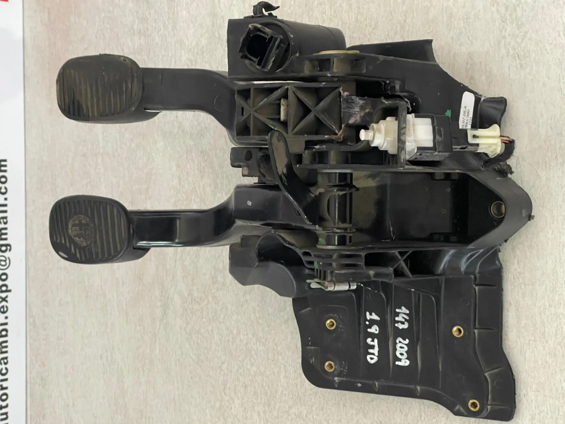 PEDALIERA FRENO + FRIZIONE ALFA ROMEO 147 Serie (937_) 46755875 (05>10)