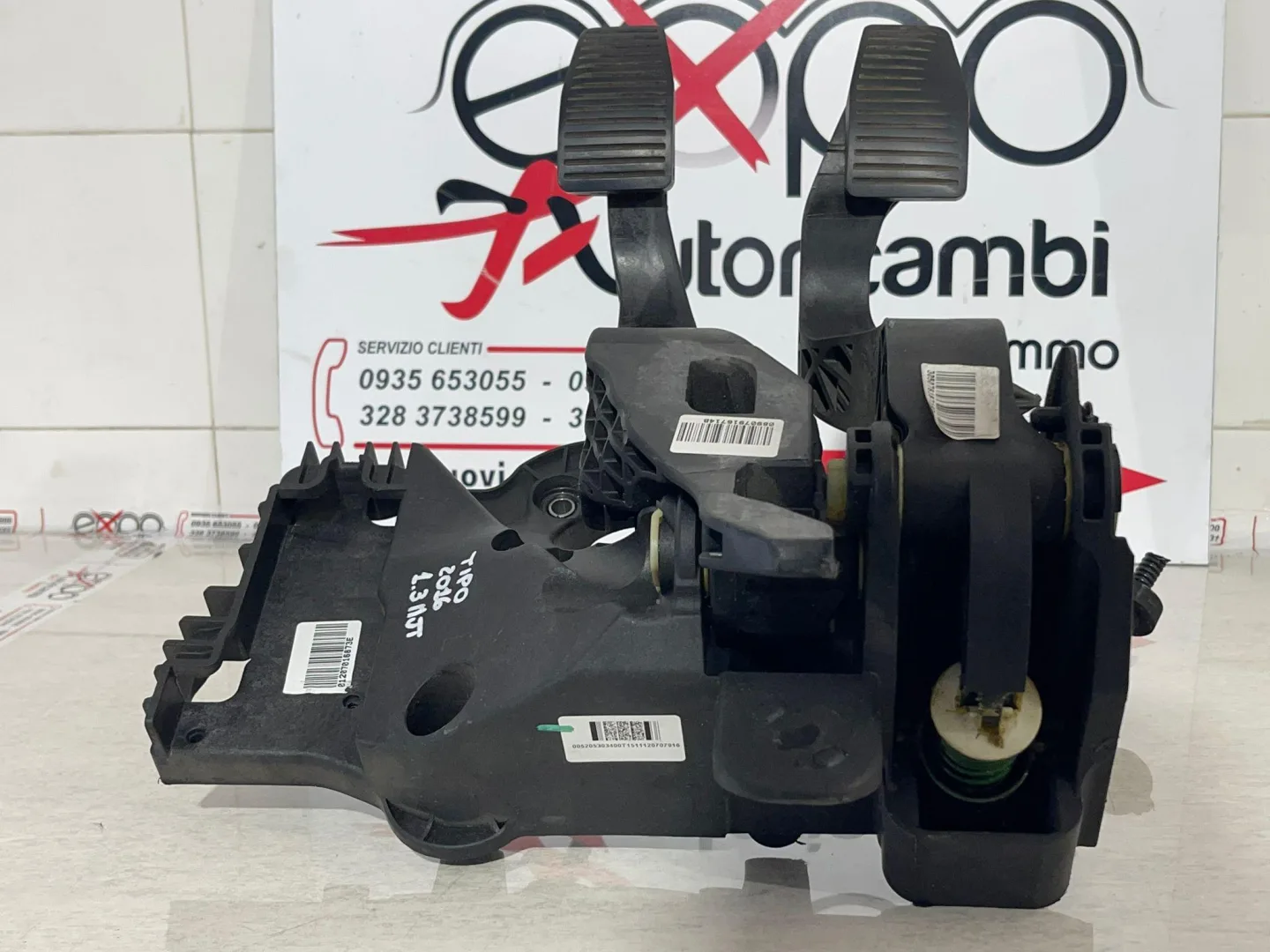 PEDALIERA FRENO + FRIZIONE FIAT Tipo (356) 4 Porte Berlina 52096455 con codice motore 55266963 (16>20)