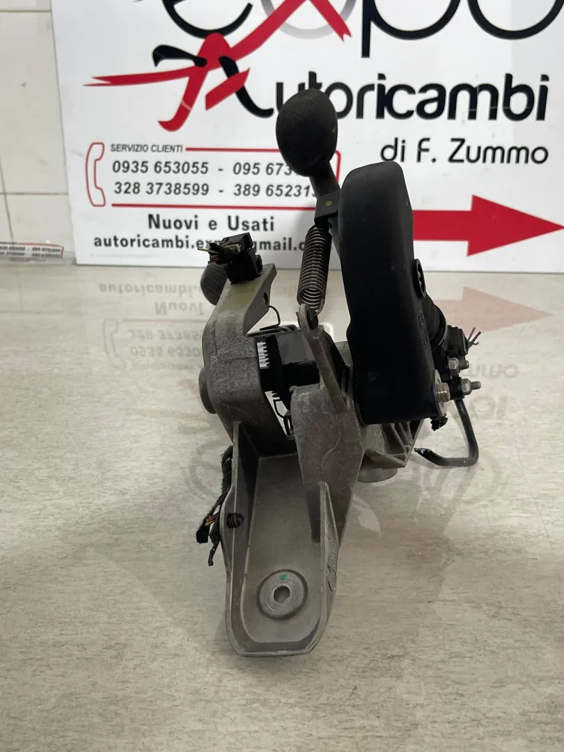 PEDALIERA FRENO + FRIZIONE MINI Cooper 2° Serie con codice motore N16B16A (06>13)