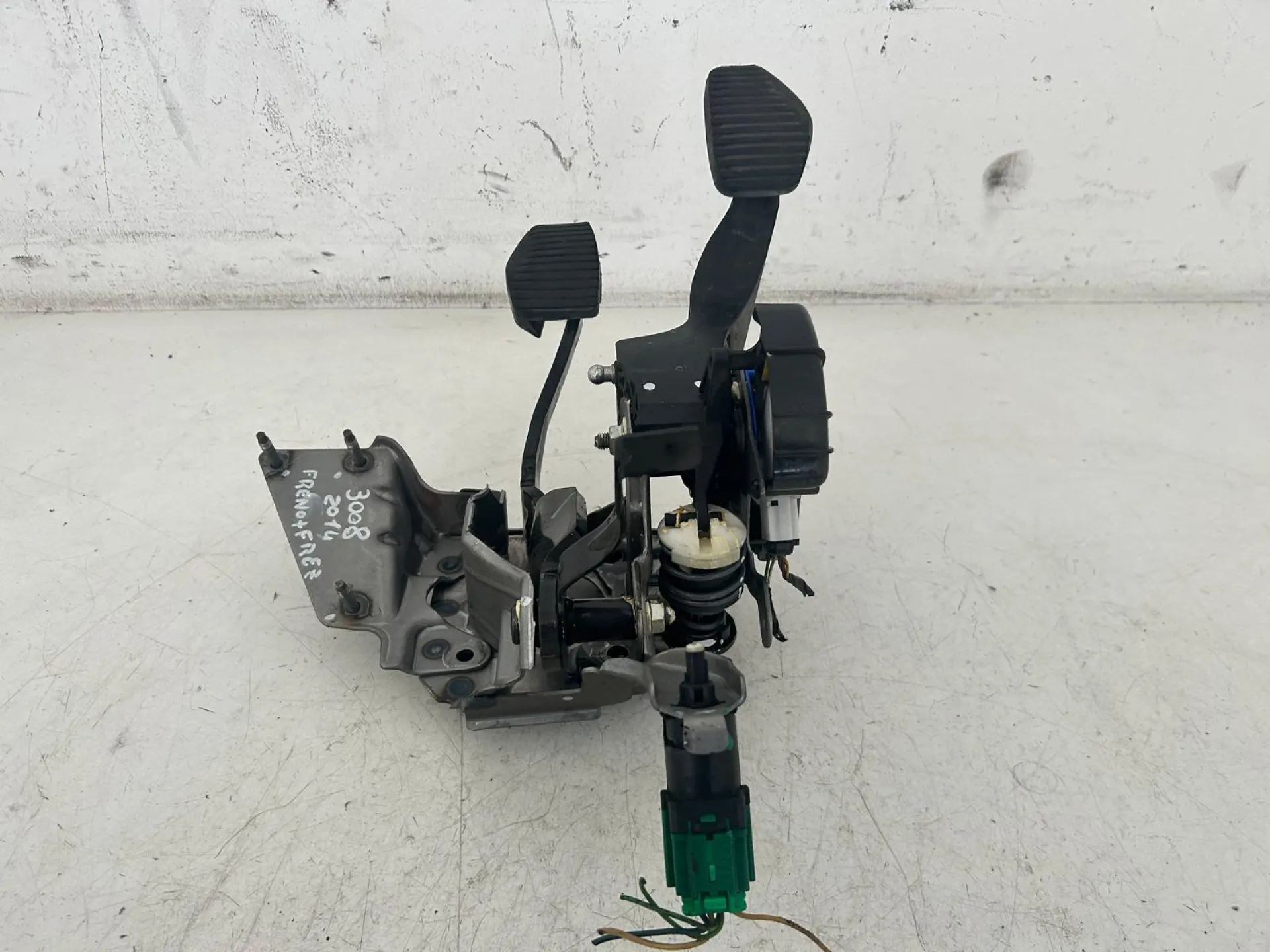PEDALIERA FRENO + FRIZIONE PEUGEOT 3008 Serie 1606385580 (09>16)