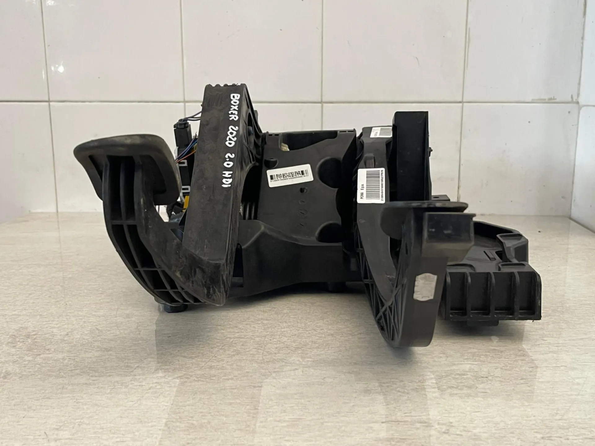 PEDALIERA FRENO + FRIZIONE con codice 25863700 da PEUGEOT Boxer 4° Serie (11>)