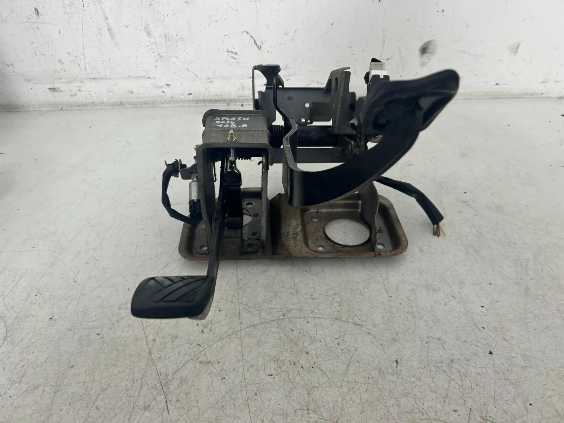 PEDALIERA FRENO + FRIZIONE SUZUKI Splash 1° Serie 4960085L60000 (08>)