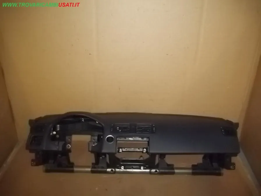 PLANCIA PORTASTRUMENTI GRIGIA AUDI A3 (8P) 3 porte