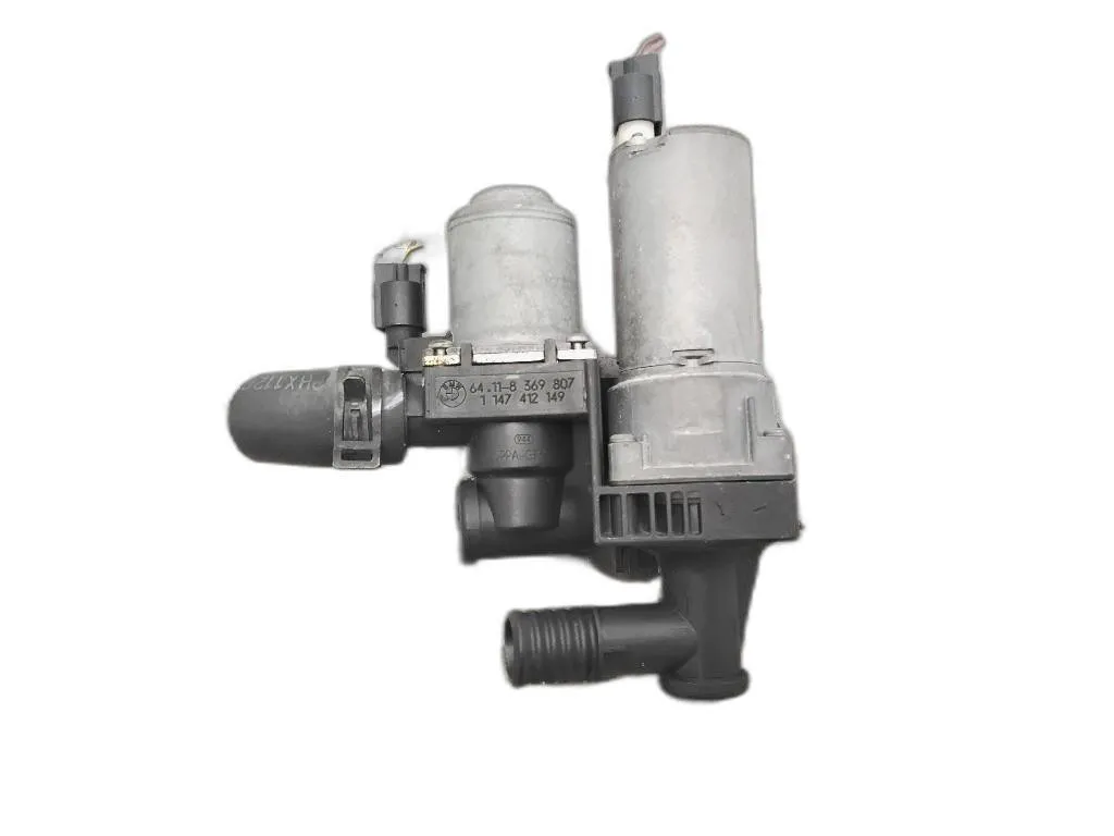POMPA ACQUA AUSILIARIA con codice 6411-8369807 1147412149 da BMW X3 1° Serie M47N204D4 diesel 1995 (04>10)