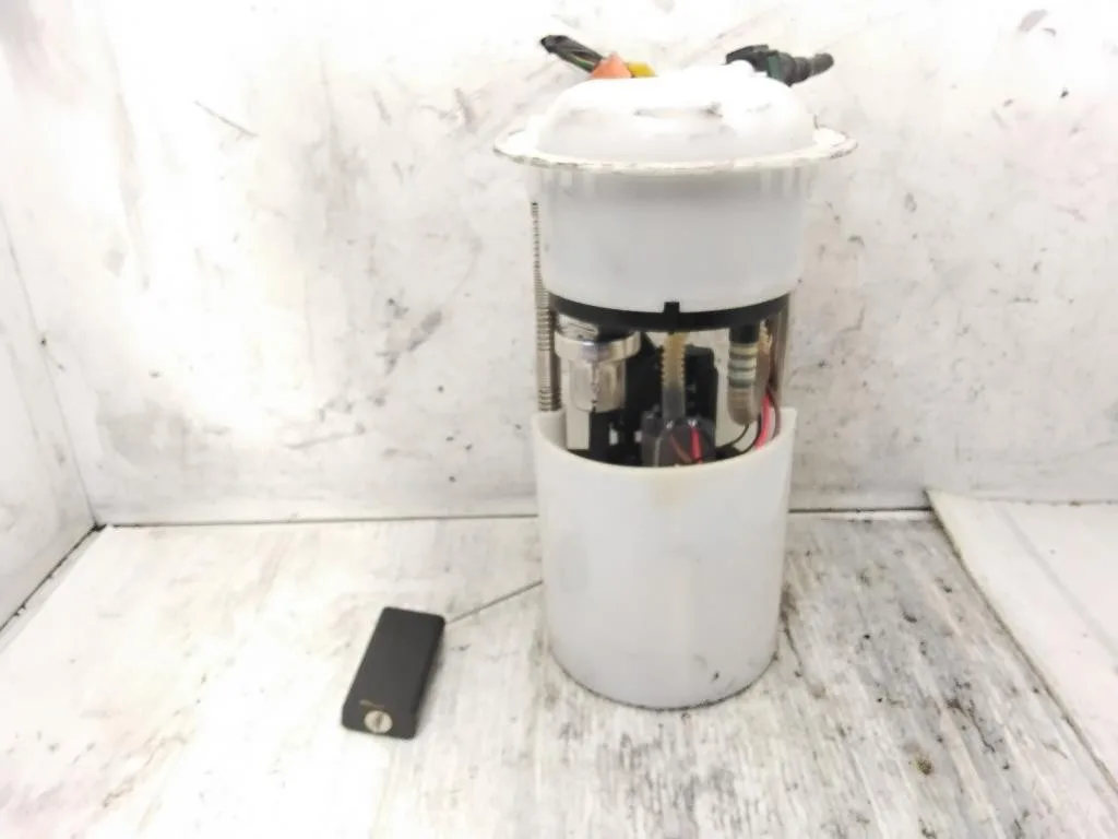 POMPA CARBURANTE con codice 711775000 da FIAT 500 Serie 169A4000 benzina 1242 (07>14)