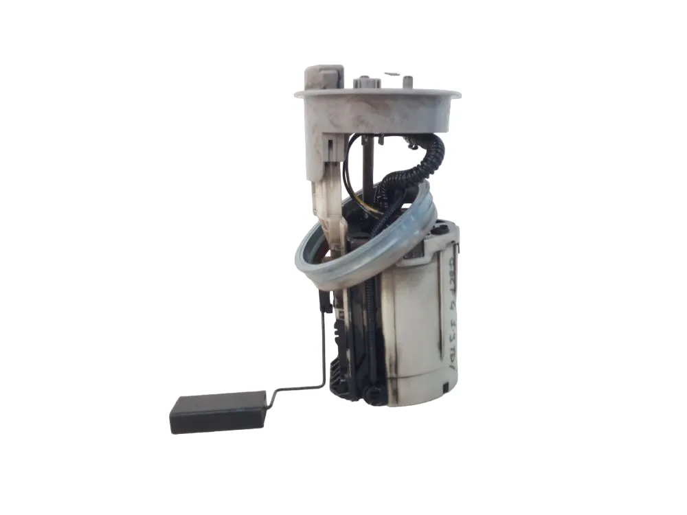 POMPA CARBURANTE con codice 1J0919050 da VOLKSWAGEN Golf 4 Berlina con codice motore ATD/ATD Diesel 1900 (97>03)