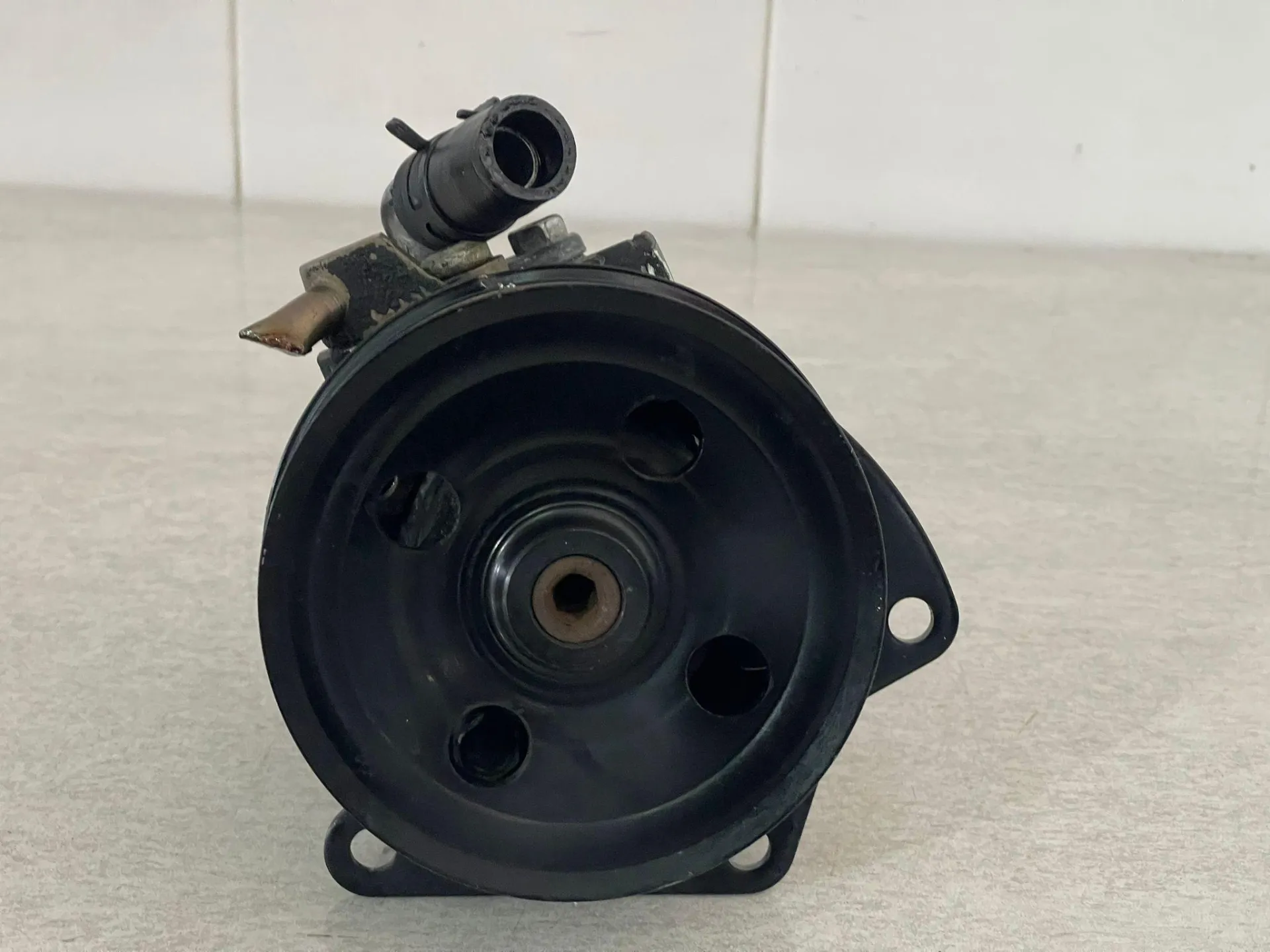 POMPA SERVOSTERZO con codice 7X173312 da LAND ROVER Range Rover SPORT Diesel 2700 (05>13)