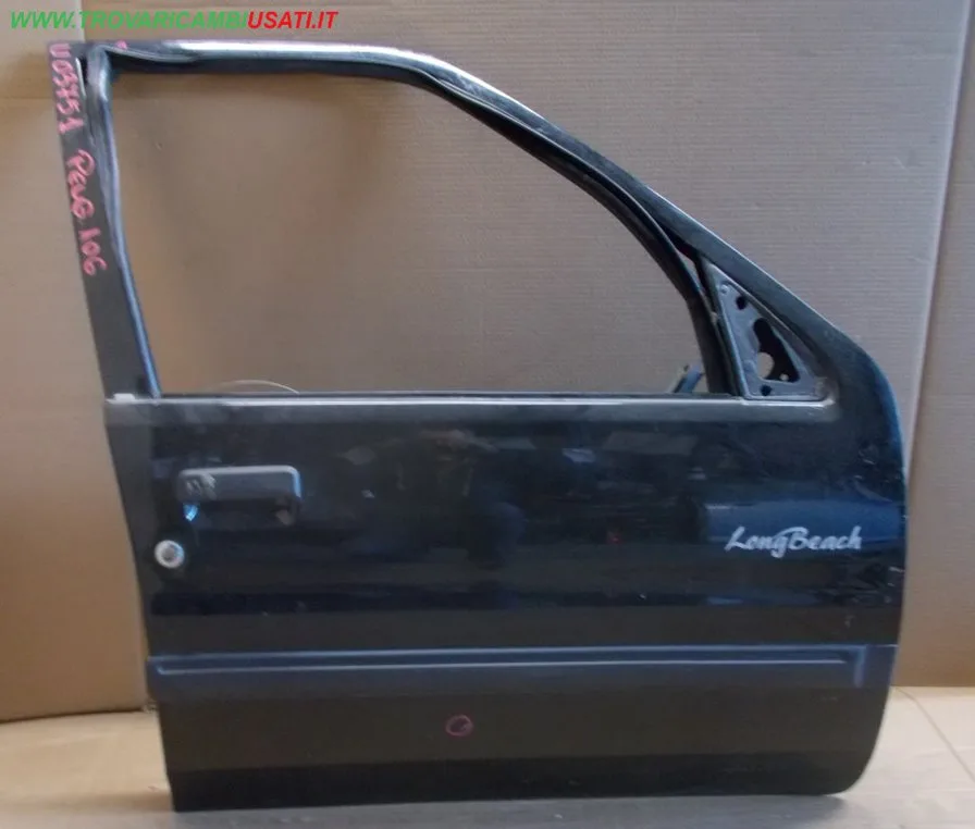 PORTA ANT.D. NERA METAL. PEUGEOT 106 PEUGEOT - 106 - 1996 > 2004 CODICE/I: 999-U03751 OE 9004H9