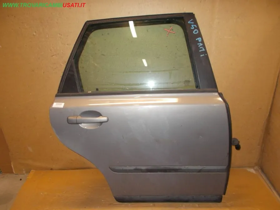 PORTA POST.D. GRIGIO MEDIO MET. CON ALZACR. VOLVO V50
