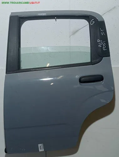 PORTA POST. SX GRIGIO MEDIO CON ALZ MAN / SE  FIAT - NEW PANDA - 2012 > 2024, FIAT - NEW PANDA VAN - 2012 > 2024 CODICE/I: OE 51841638 FT1243564 999-U1561460