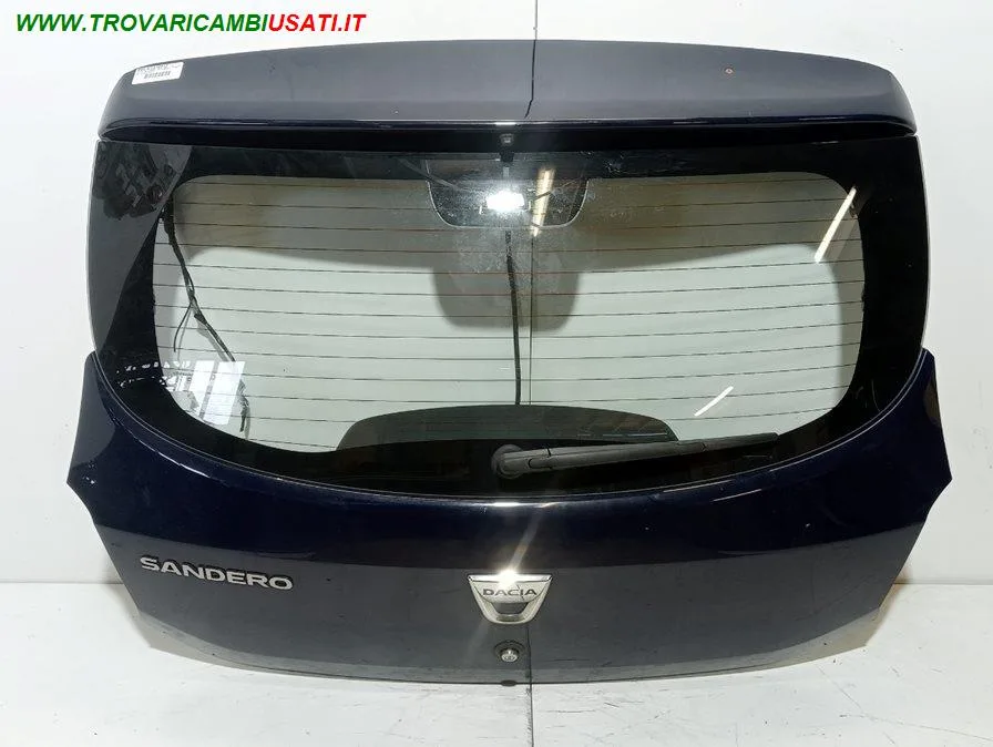 PORTELLO POST. BLU MET. 1 BULLINO SUL SPOILER DACIA - SANDERO - 2013 > 2016, DACIA - SANDERO - 2018 > 2021 CODICE/I: DA2243150 999-U1310817 OE 901003145R