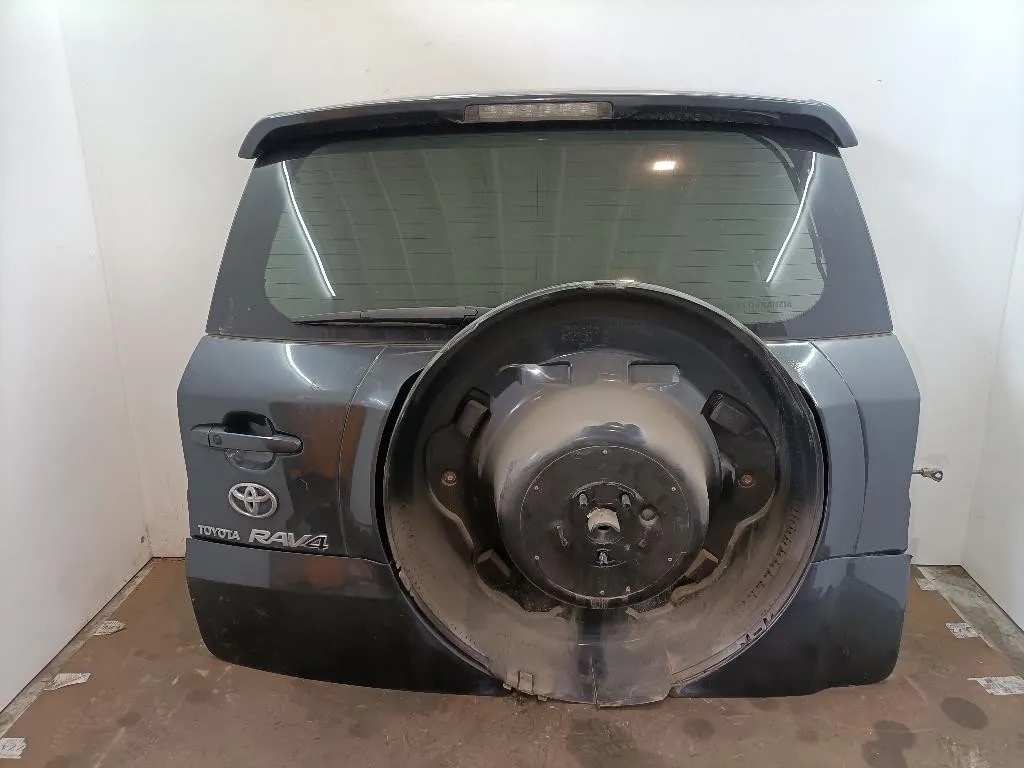 PORTELLONE POSTERIORE COMPLETO con codice 6700542381 da TOYOTA Rav4 4° Serie (05>09)
