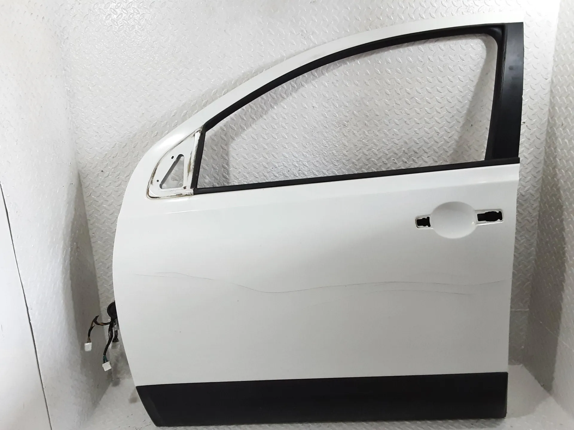 PORTIERA ANTERIORE SINISTRA NISSAN Qashqai +2 (JJ10) M1D, con codice motore M9R/M1D, M9R (07>18)