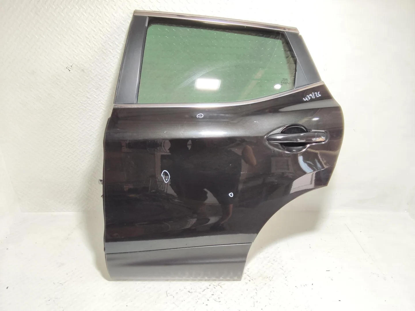 PORTIERA POSTERIORE SINISTRA con codice H2101HV0MB da NISSAN Qashqai Serie (14>)
