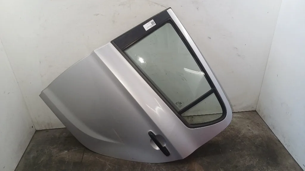 PORTIERA POSTERIORE SINISTRA HYUNDAI i20 1° Serie 770031J010 G4LA (08>14)