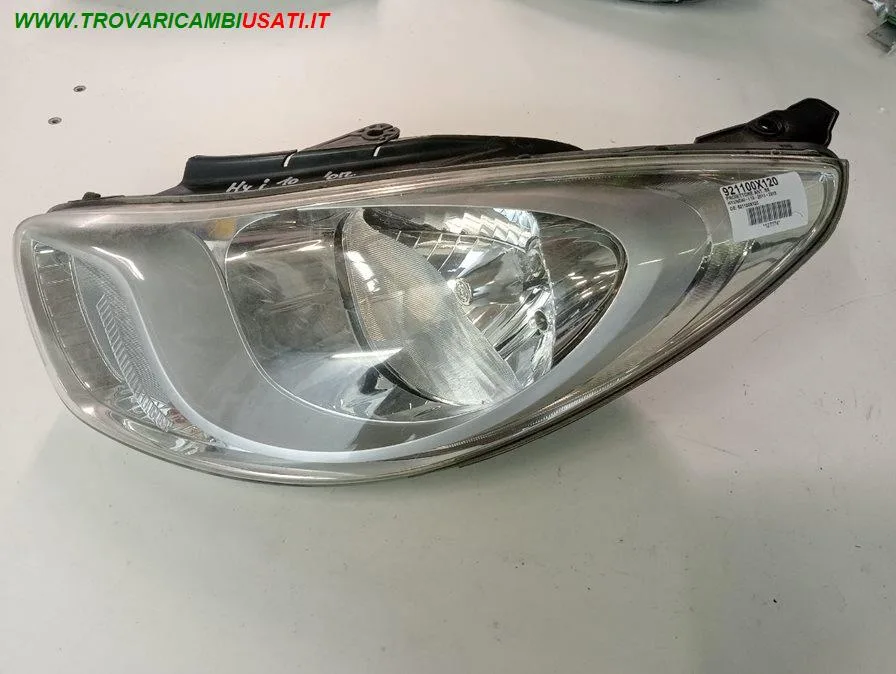 PROIETTORE ANT. SX HYUNDAI - i 10 - 2011 > 2013 CODICE/I: OE 921100X120